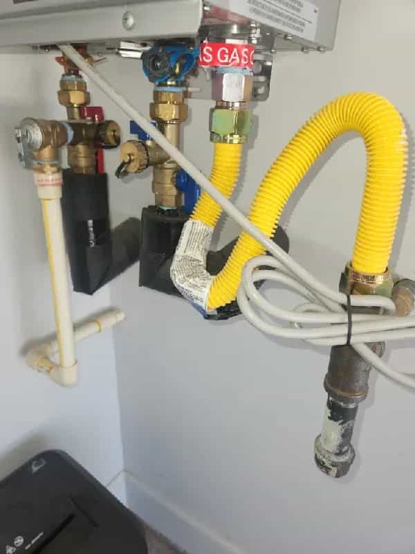 Water Heater Pipe