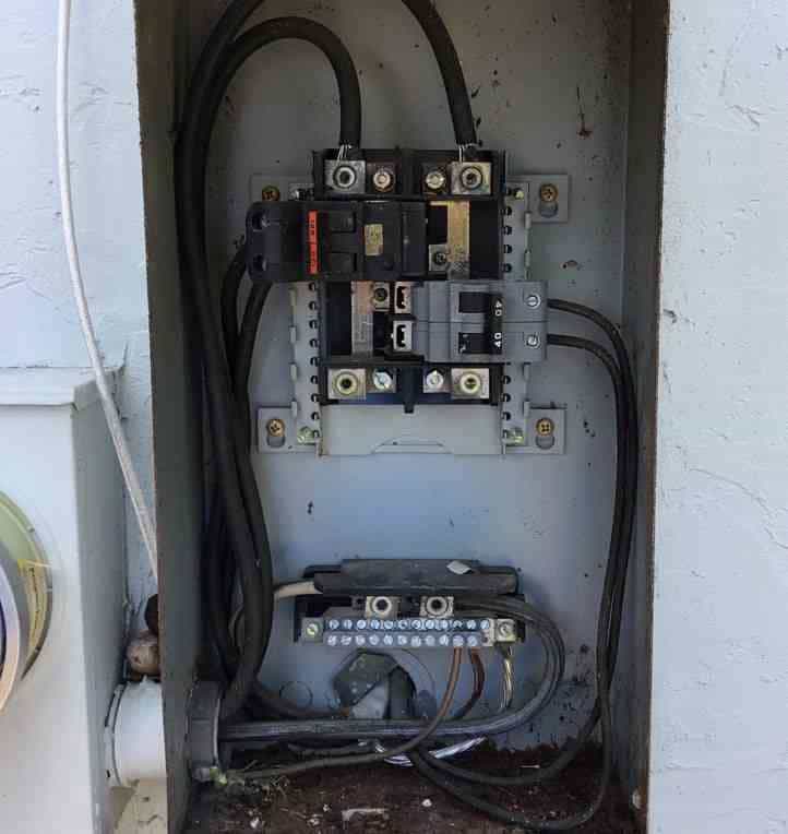 breaker-panel-2